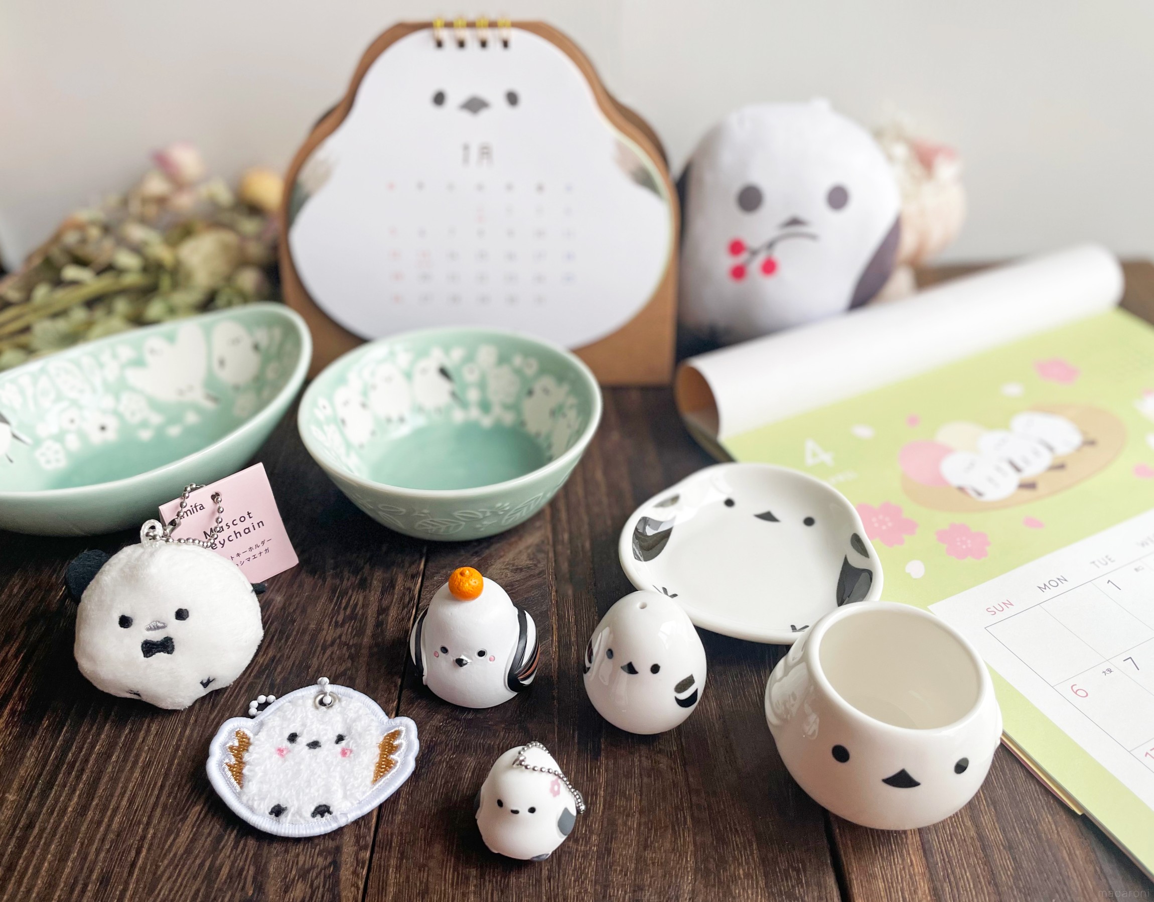 100円ショップセリアでも、このシマエナガグッズが続々と登場し話題になっています。