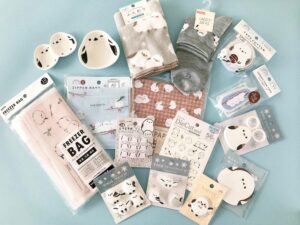 シマエナガブーム到来！セリアにも癒しのもふもふがいっぱい
