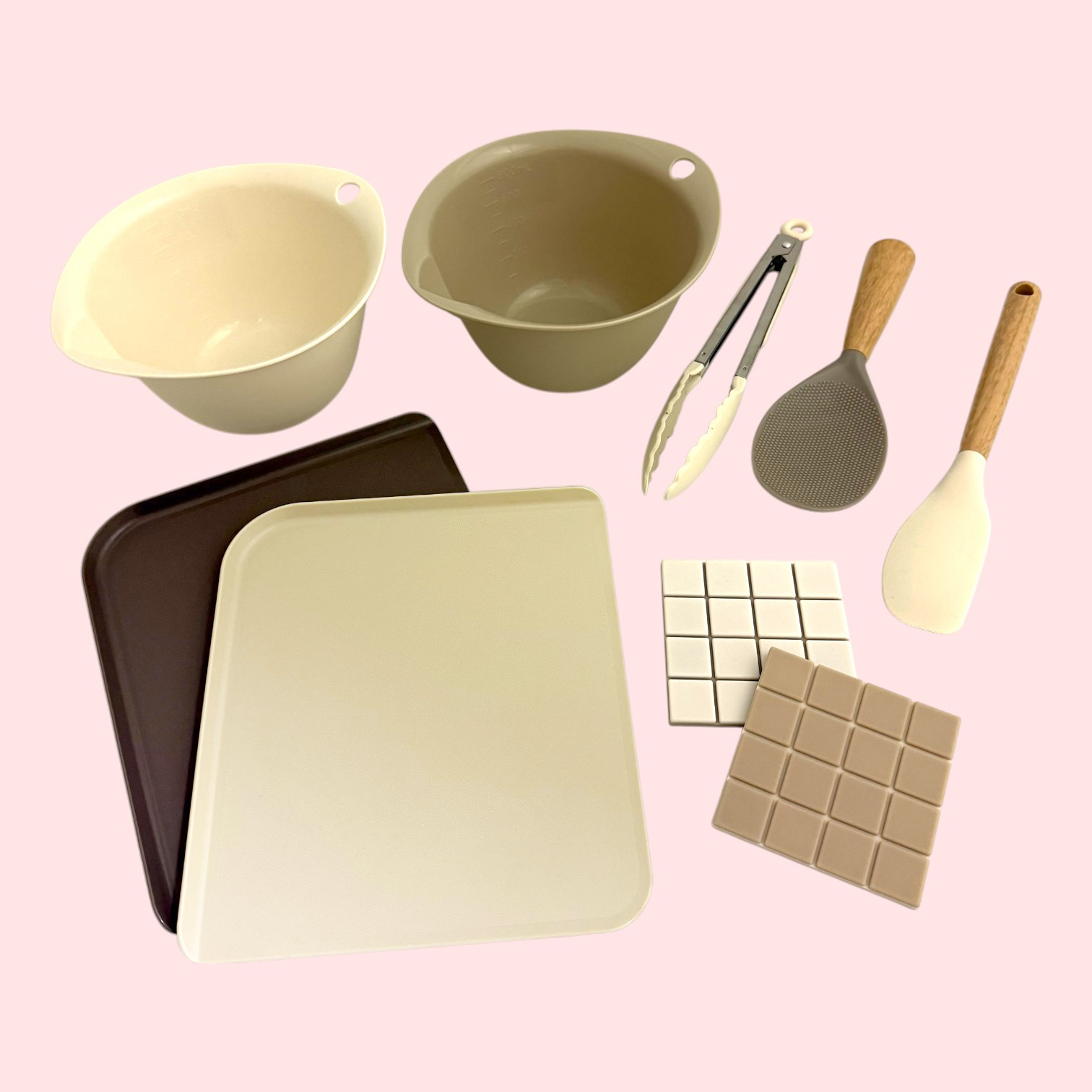 セリア　インテリアになじむキッチンで料理を楽しむ